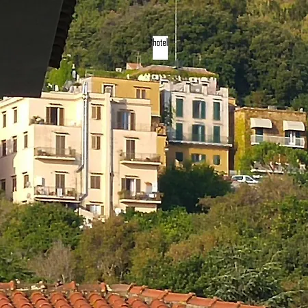 Giardino Degli Ulivi 2*