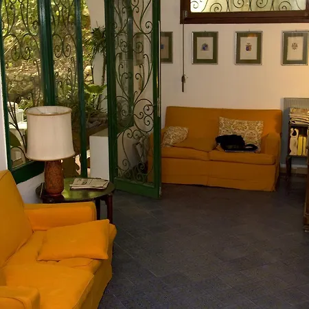 Hotel Giardino Degli Ulivi 2*